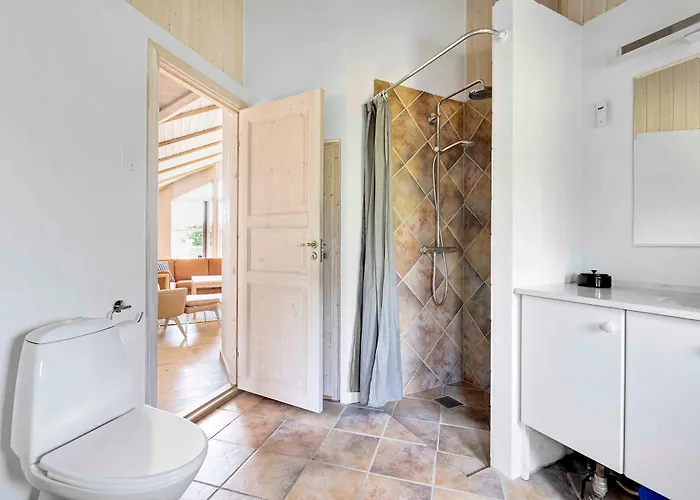 Cozy In Scenic Surroundings בית נופש *